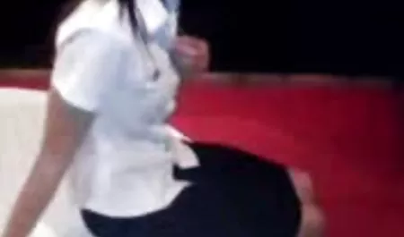 Hombre señora nalgona xxx striptease y se pusieron difíciles en anal