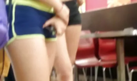 El magnífico cuerpo de veteranas super culonas una chica