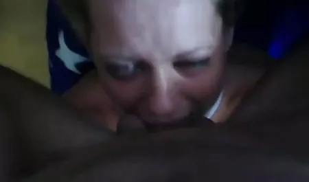 El déficit maduras culonas xnxx se llevó a las niñas y pasó por el lado de la línea