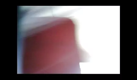 Gritando pelirroja madre de enseñanza fitnessom, rip en las polainas a veteranas tetonas y culonas través del agujero de la gloria