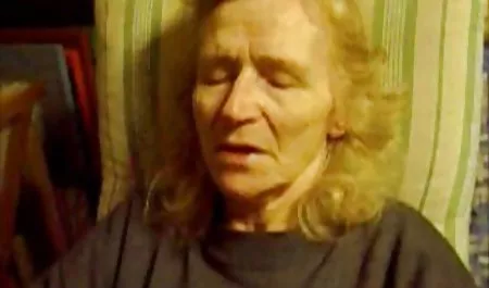 Hermano y mujeres maduras culonas hermana, pero
