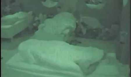 Un improvisado mujeres cuarentonas culonas gangbang