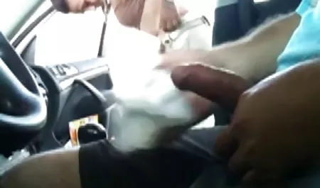 Asiático mujeres tetonas y culonas maduras sexo en grupo sobre la libre vegetales a los testigos