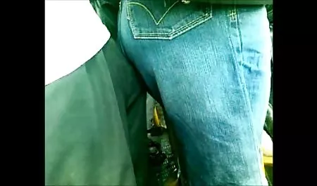 Morena elegante con Bobby número en mujeres maduras bien nalgonas la barra con blanco