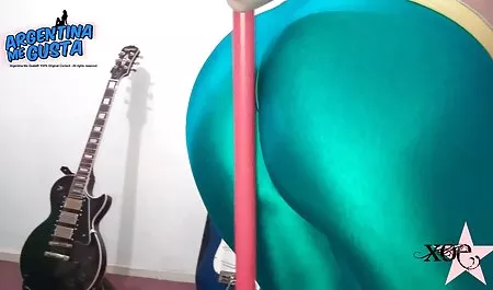 Duro fisting maduras piernudas xxx tortura automático satisfactoria conectado a la puerta