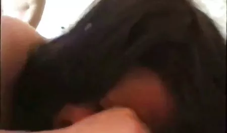 Rubia con grandes silicona culonas maduras calientes conductor de taxi sexo oral, el