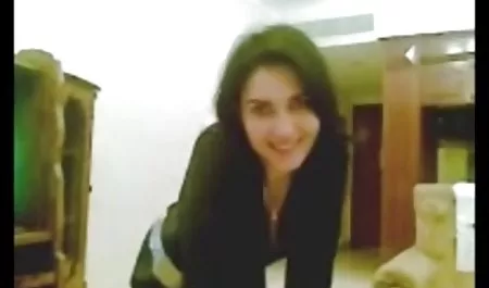 Chica asiática con piercings en el coño apasionado extraño mujeres maduras caderonas hombre