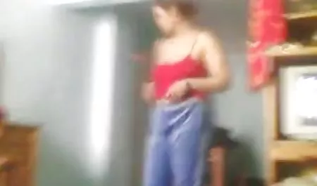 El director de lavar su discípulo maduras muy caderonas la boca con jabón y forzado a chupar la polla duro