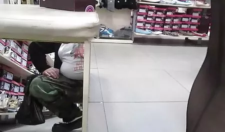 De regreso del cáncer, se volvió para admirar culonas madurasxxx el culo apretado