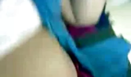 Dos tetona follada sexo con señoras culonas grande a causa de la prima