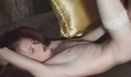 Un grupo de fuentes de esperma en la hembra caras y tetas maduras culonasxnxx